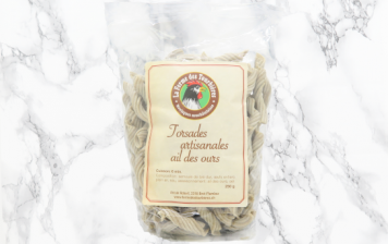 Homemade wild garlic pasta